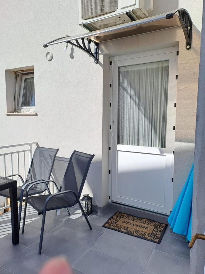 Apartman Tanja Appartamento Bilice Esterno foto